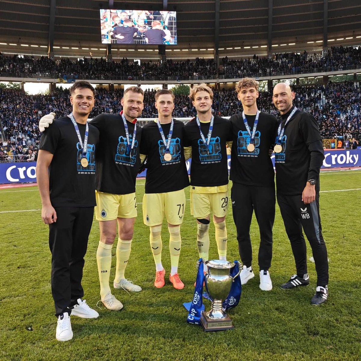 Kings World Cup 2024: participants, football stars and popular streamers |  Streams Charts, image size:1200x1200