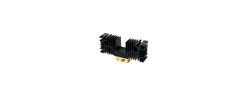 RFDesignSA's tweet image. The ZVE-18GB+ from Mini-Circuits is a Power #Amplifier (PA) that operates from 0.1 to 18 GHz. It delivers a saturated output power of +33 dBm (~2 W) with a gain of up to 30.5 dB. rf-design.co.za/2025/12/09/zve…