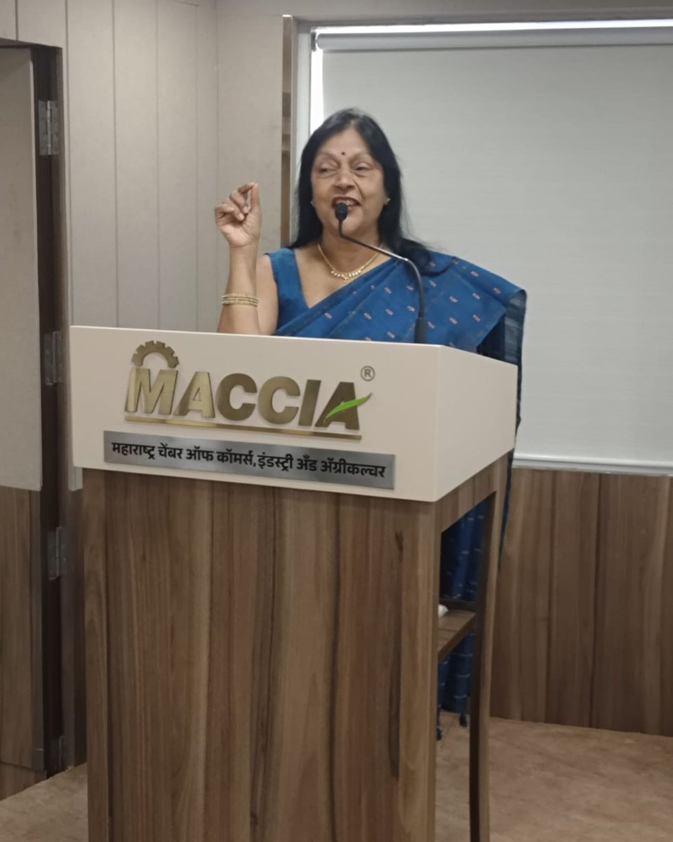 macciamumbai's tweet photo. इंडस्ट्री + एज्युकेशन = नव्या संधींचा आरंभ!

महाराष्ट्र चेंबर ऑफ कॉमर्स, इंडस्ट्री अँड अॅग्रीकल्चर (MACCIA) आणि चेतना इन्स्टिट्यूट ऑफ मॅनेजमेंट अँड रिसर्च यांच्यात आज महत्त्वपूर्ण MoU स्वाक्षरी झाली.
#MOU #MaharashtraChamber #ChetanaInstitution #MACCIA #Mumbai https://t.co/DoYgNNck8D