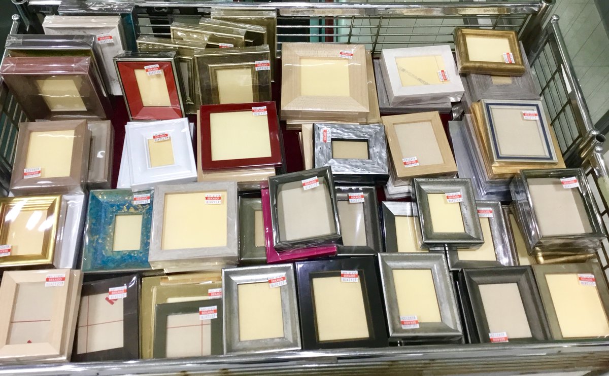 大人気✧ミニフレーム・ミニ額 世界堂 新宿本店5Fに入荷しました