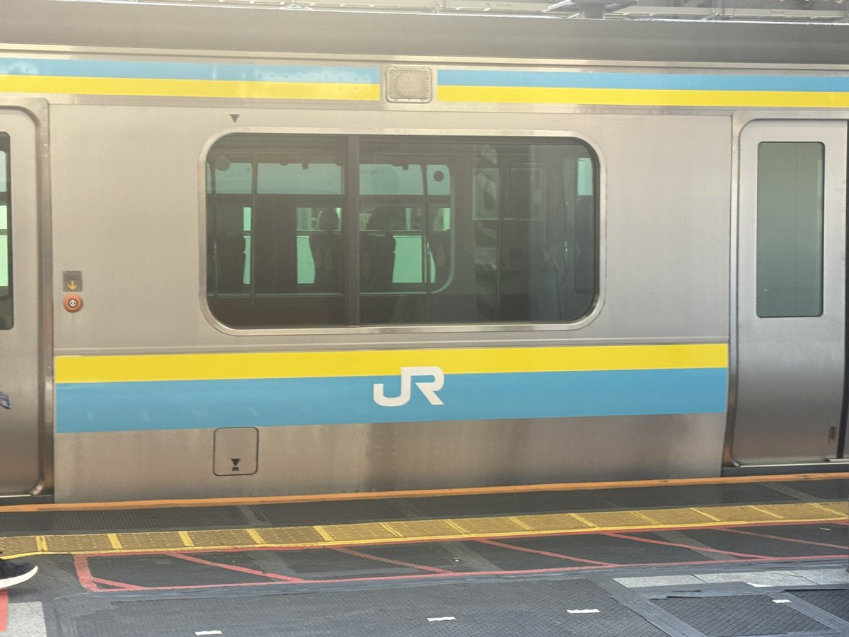 ♡小梅♡ ページ はじめまして💛🩵