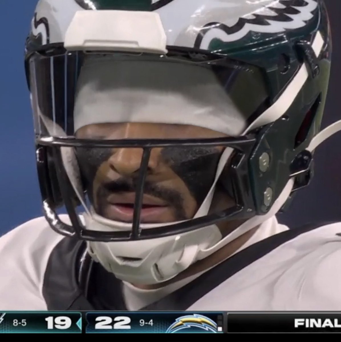 NFLMemes's tweet image. Jalen Hurts against the Chargers on MNF