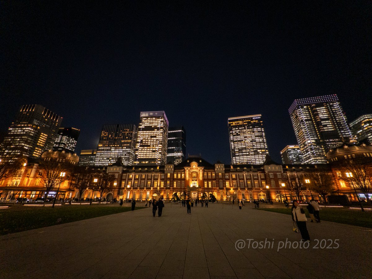 subaru_leone_rx's tweet photo. iPhoneで撮影する TOKYO MARUNOUCHI night view
@2025年12月4日撮影
#iPhone #東京 #丸の内 #夜景 #night_view #Adobe #Photoshop https://t.co/SugRlFZ8EW