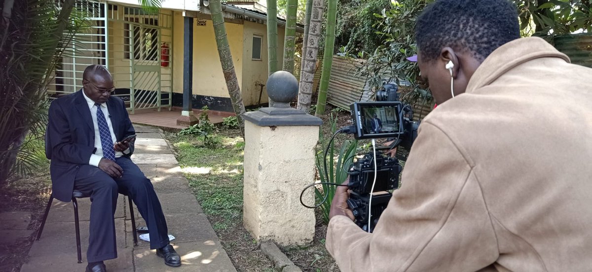 MazInstitute's tweet photo. Something big is coming! 🎥

We're on location shooting another video case study. Here's a look behind the scenes at some of the amazing interviews we've conducted.

You won't want to miss this. #ComingSoon

Supported by @CanadaDev &amp; @RooftopsCanada https://t.co/dJuohCLCOz