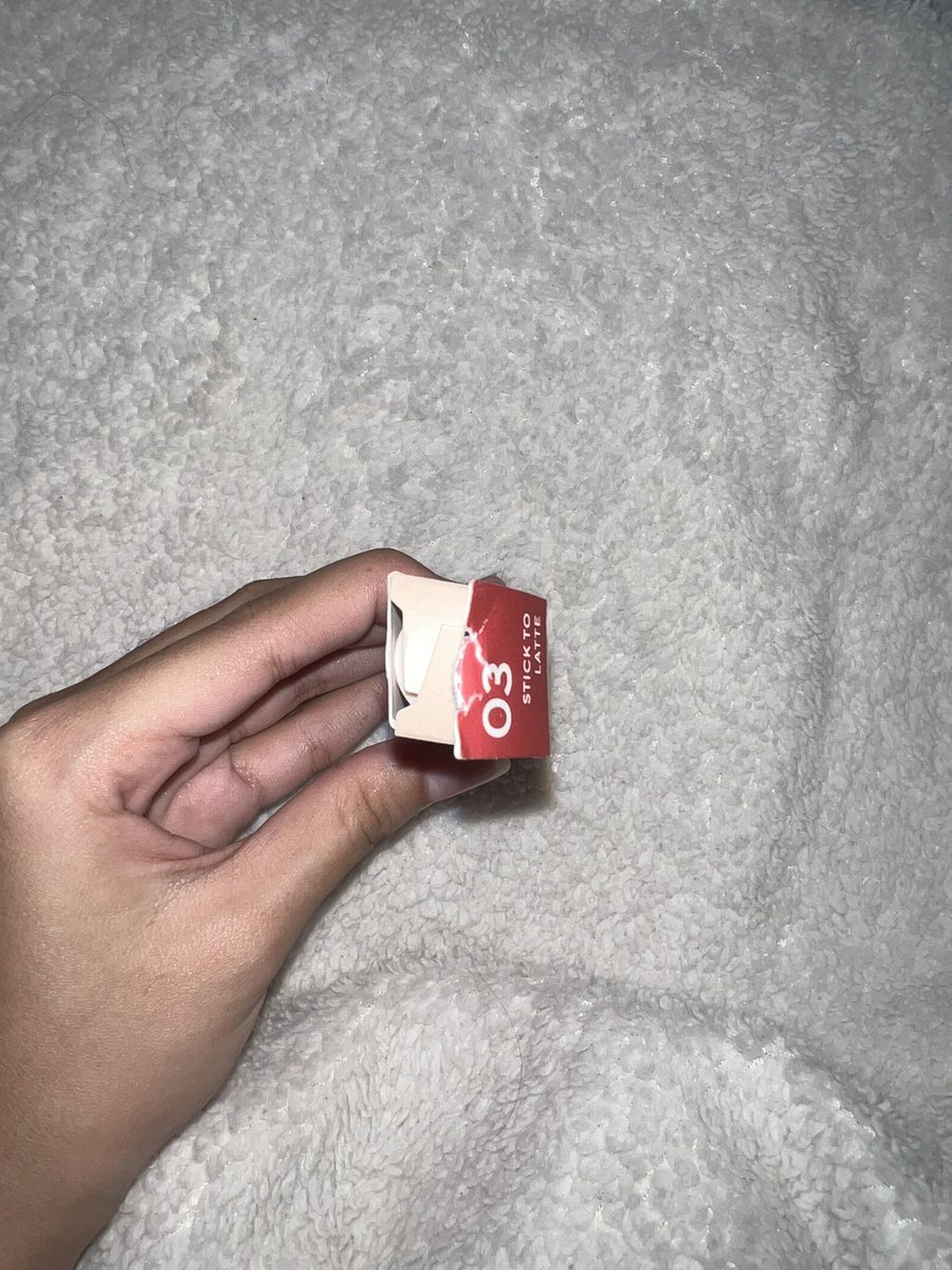 kwlllly's tweet photo. WTS Wardah Colorfit Shade 03 Stick To Latte, baru 1x swatch, minus di kardusnya agak robek dikitt. price : 50k ajaa bisa oyen yaa

wtswardah wts  prelovedwardah wardahcolorfit preloved https://t.co/dEL2Drt76l