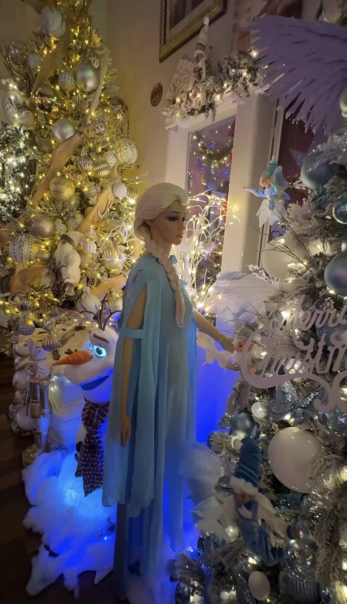 Confession time! I don’t like celebrating Christmas I don’t like this holiday due to past trauma! But I will put on Christmas decorations and lights around my house just for my daughters because they love Christmas! I will stay strong for them! #Christmas