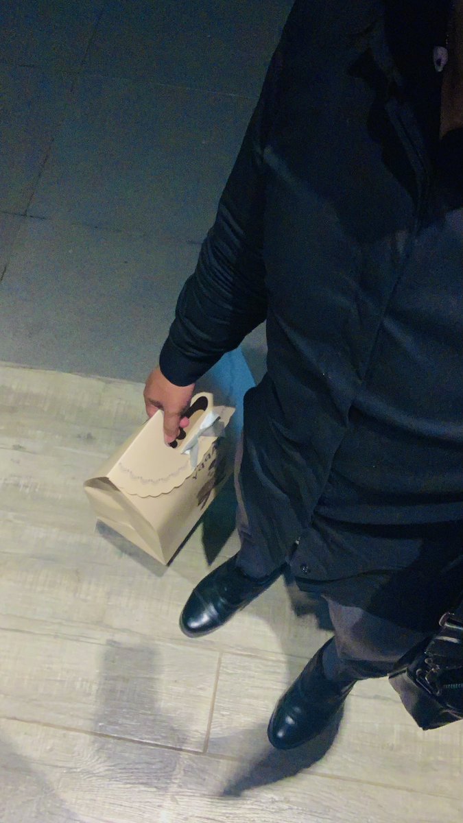 R (@eross_rosssy) on Twitter photo 