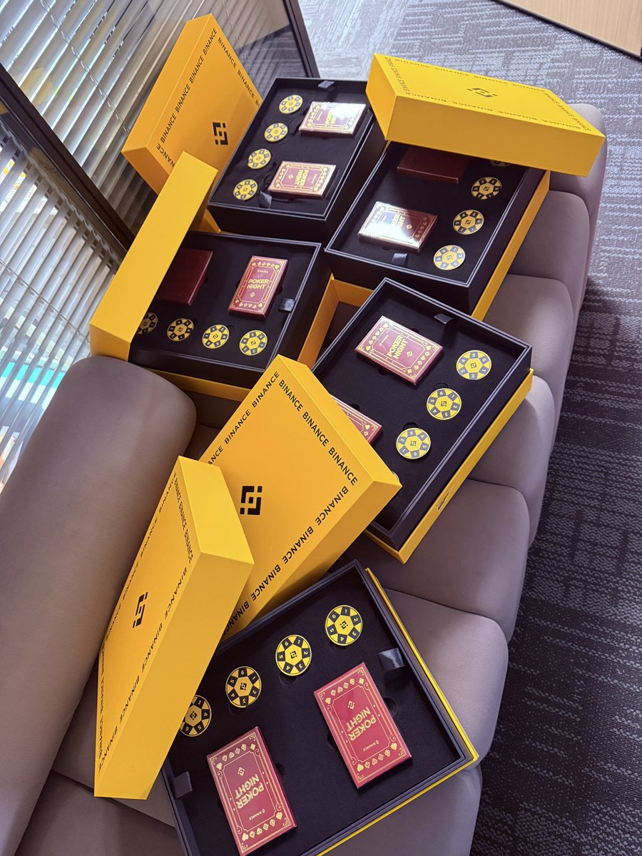 JasperYu_Crypto's tweet photo. 抽奖🎟️啦！
#binance周边 https://t.co/vZTE0r4bBu