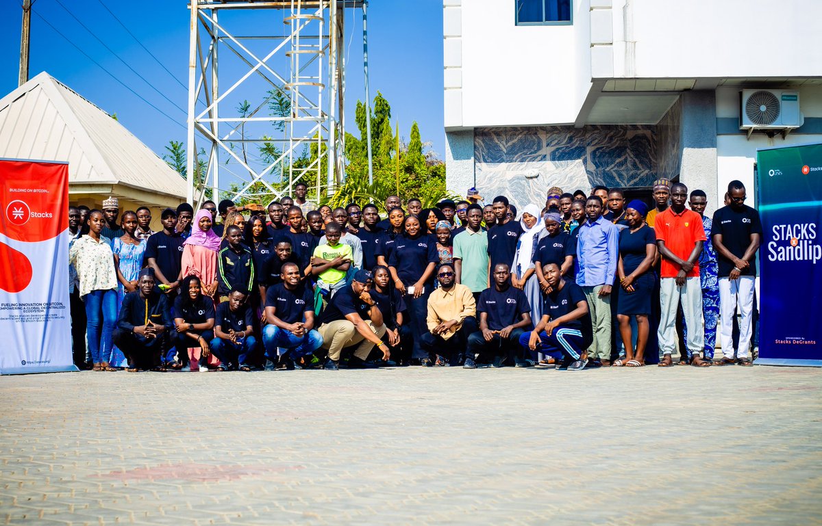 JnrMafindi's tweet photo. Proud to be part of the technical organizing team for the Stacks x Sandlip Oasis meetup π
Stacks brings smart contracts to Bitcoin using the Clarity language. Excited to build and learn with the community! π₯
#Stacks #SandlipOasis
#Web3Taraba
#StacksXSandlip https://t.co/FujUm2j9kK