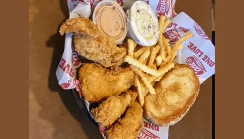 dwuyi_'s tweet photo. i love eating box https://t.co/FoyhUkHBJo