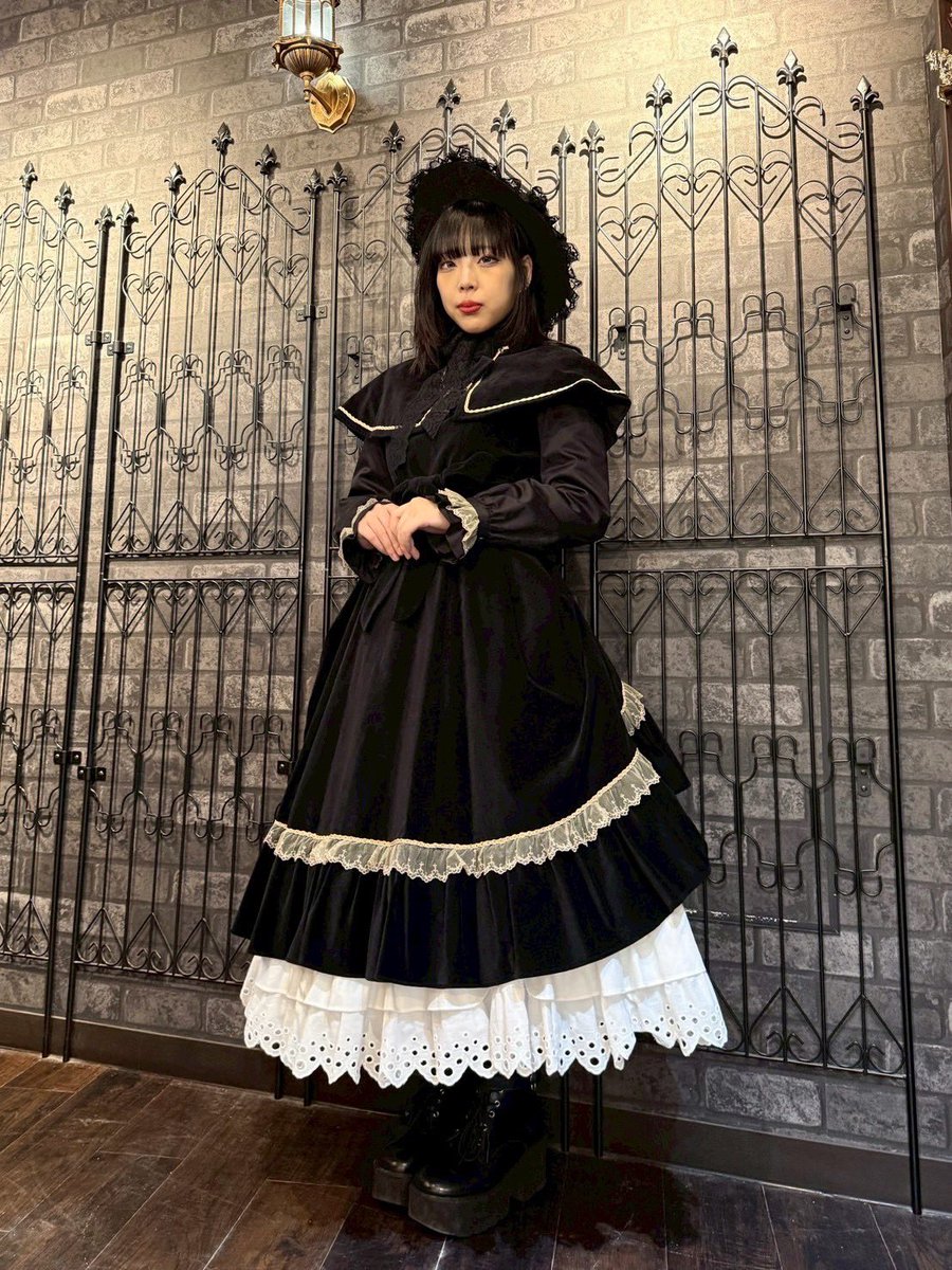 ✨原宿店先行販売✨ 【Victorian maiden】 ベルベットローゼンドレス
