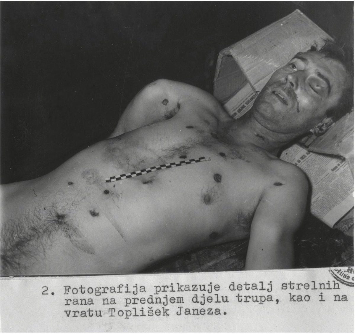 In sledila je ultimativna nemoralnost Titovih rabljev. Soprogo Krystino (Poljakinjo, živečo v nemškem Hagnu) so debelo leto pustili v dvomih, upih in strahu, preden je nesrečnica izvedela, da je vdova! Naši in hrvaški arhivi dokaze o tem hranijo! Gotovo tudi beograjski!