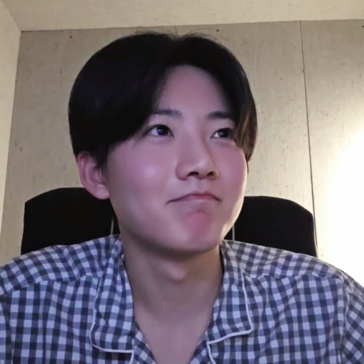 aaawu7's tweet photo. 완전 왕빵빵빵 https://t.co/oD4qvQJbYt