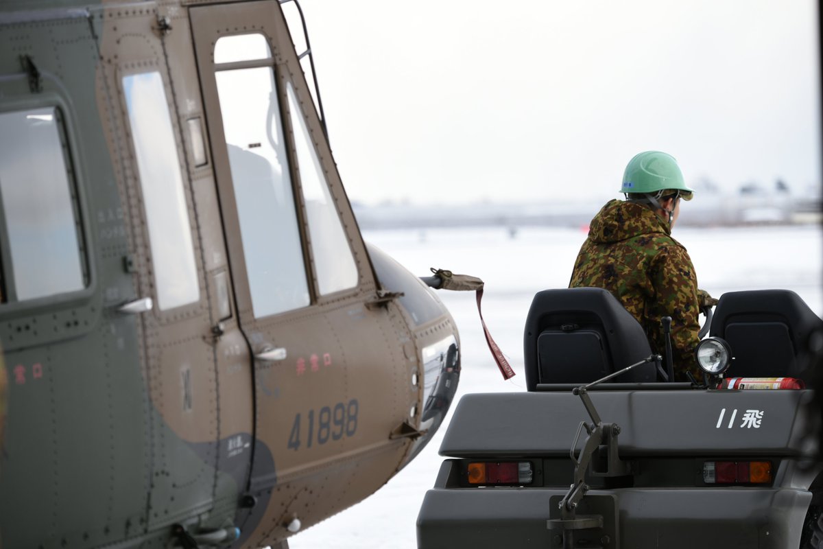 12月8日の青森県東方沖を震源とする地震発生に伴い、第11飛行隊