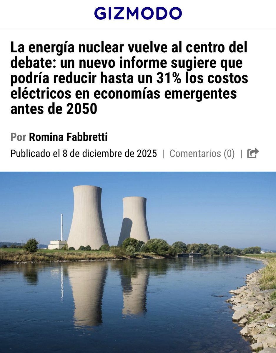 OperadorNuclear's tweet photo. Atentos, porque esto jamás os lo contarán los falsos profetas del 100% renovables, ni los políticos ni los técnicos.

Un nuevo informe de The Rockefeller Foundation y Bayesian Energy concluye que integrar nuclear en los países emergentes podría reducir el coste total de su electricidad de hasta un 31% antes de 2050. No por ser la fuente más barata en solitario, sino porque abarata todo el conjunto del sistema al aportar la pieza que siempre falta cuando se pretende electrificar solo con renovables: potencia firme, continua y predecible.

Cuando la base es solar y eólica, hacen falta enormes inversiones adicionales en baterías, refuerzos de red, respaldo fósil o sobredimensionamiento de generación para cubrir las horas sin viento ni sol. La nuclear elimina gran parte de ese sobrecoste estructural: mantiene el sistema estable y permite que las renovables operen sin necesidad de inflar artificiosamente la infraestructura.

El informe plantea escenarios en los que la nuclear podría cubrir hasta el 30% de la generación eléctrica en regiones en desarrollo, combinándose con un fuerte despliegue renovable. Un papel protagonista lo tendrían los reactores modulares pequeños, diseñados para construcciones más rápidas, estandarizadas y adaptables a redes menos potentes.

El resultado no es una batalla entre tecnologías, sino una alianza pragmática: renovables para producir barato cuando hay recurso, nuclear para sostener el sistema cuando no lo hay. El objetivo no es escoger entre unas u otras, sino evitar que la obsesión por soluciones incompletas encarezca la transición energética precisamente allí donde la electricidad asequible es más necesaria para salir de la pobreza.

https://t.co/74afpfGEH0
https://t.co/sJQpeliIQ4
