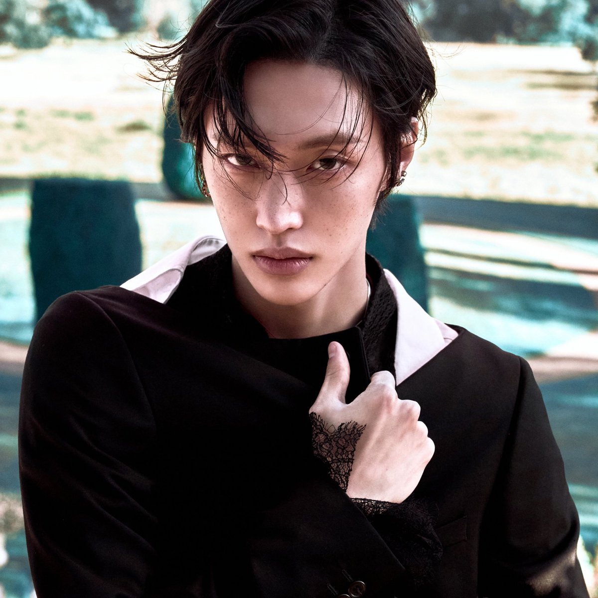 nctpopbase's tweet image. The super talented, handsome, charming, and absolutely gorgeous Wonbin from RIIZE revealed that his favorite NCT song is “Welcome To My Playground” by NCT 127, and he shared that he used to listen to it on repeat while walking along the Han River during his trainee days.