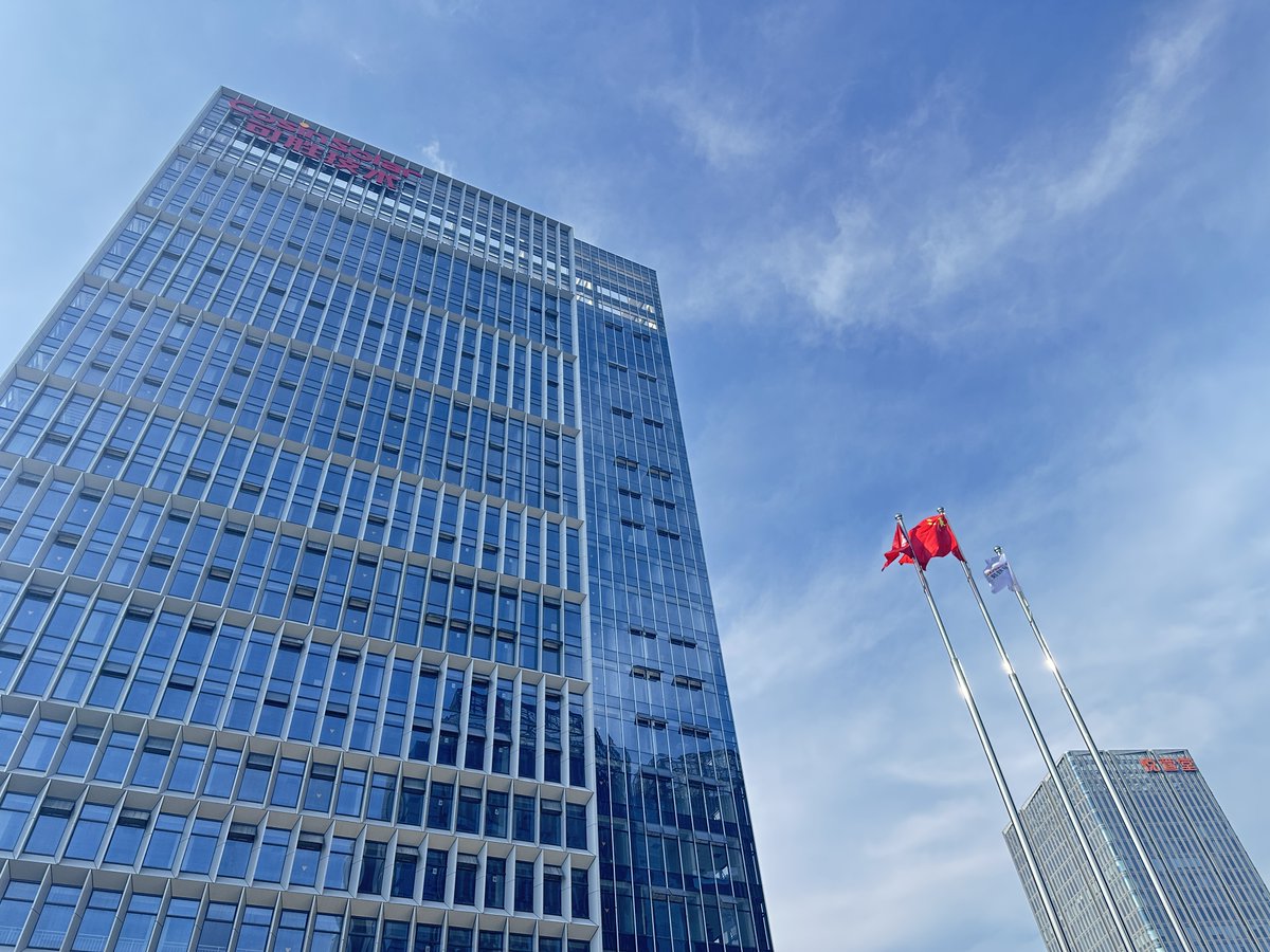 Cosin Solar tweet media