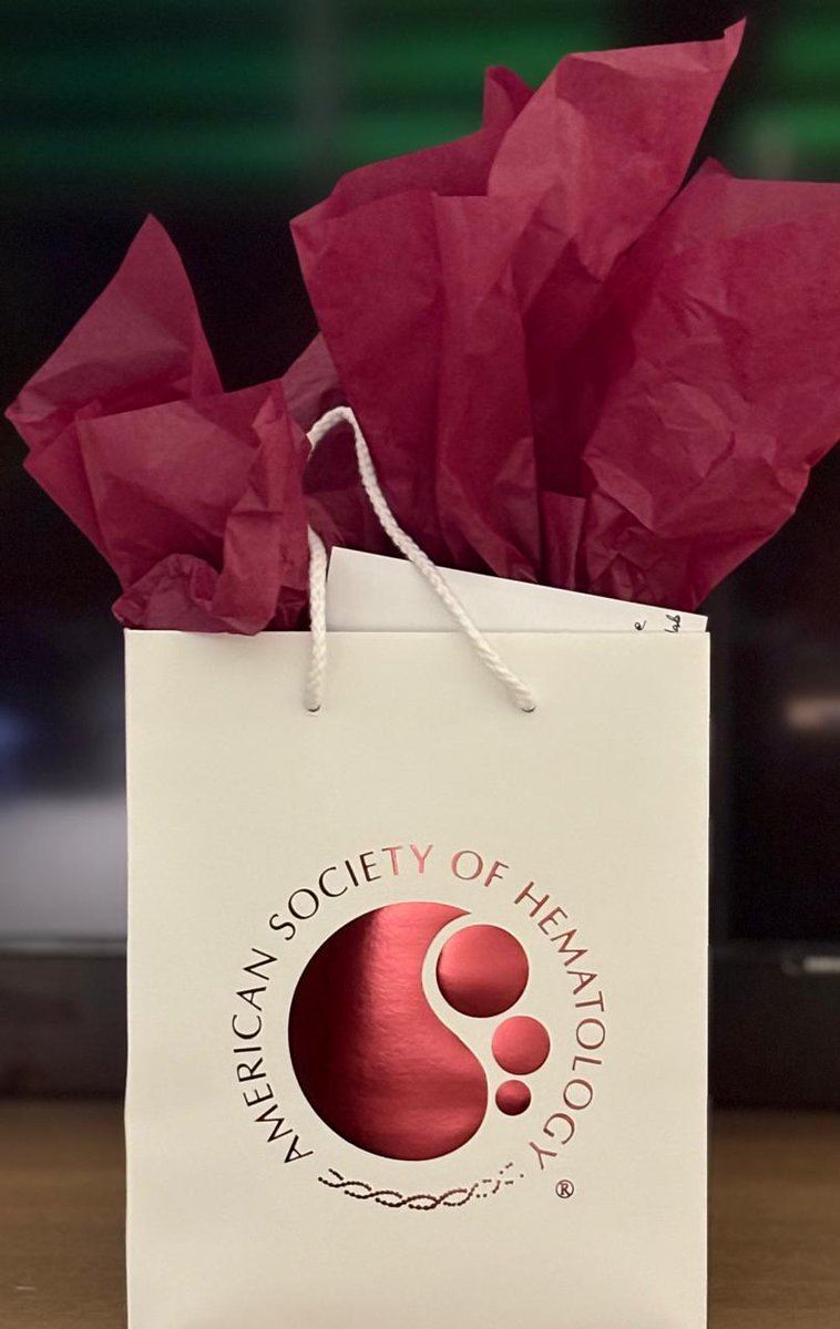 chepsyphilip's tweet photo. Got ASH’d and love it! This dASH of red is my most cherished souvenir from #ASH25 Thank you.. Much appr-ASH-iated @ASH_hematology Until next time! https://t.co/UcltXYAWmc