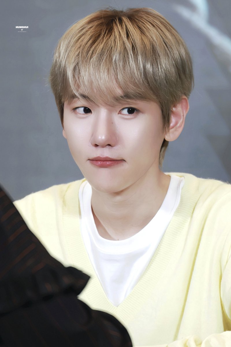 HUNSHUI_0506's tweet photo. 20251129  SHANGHAI YIZHIYU

#백현 #백현이 #BAEKHYUN #ベッキョン
@B_hundred_Hyun @BAEKHYUN_INB10 https://t.co/3Abw9v3EKF