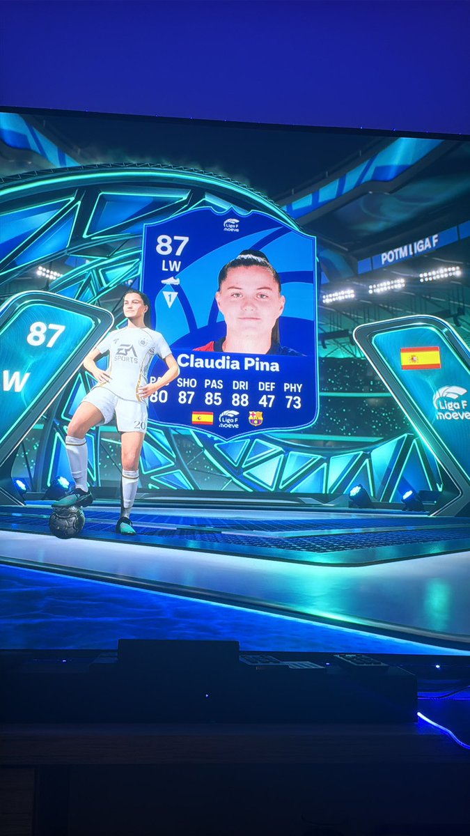 Thomas Wall tweet media