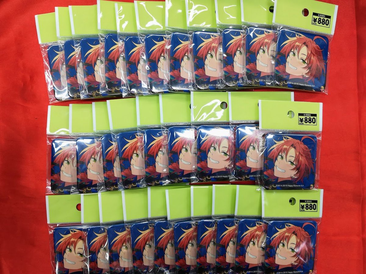 入荷情報】 「あんさんぶるスターズ」より ⚔️月永レオくんの缶バッジ