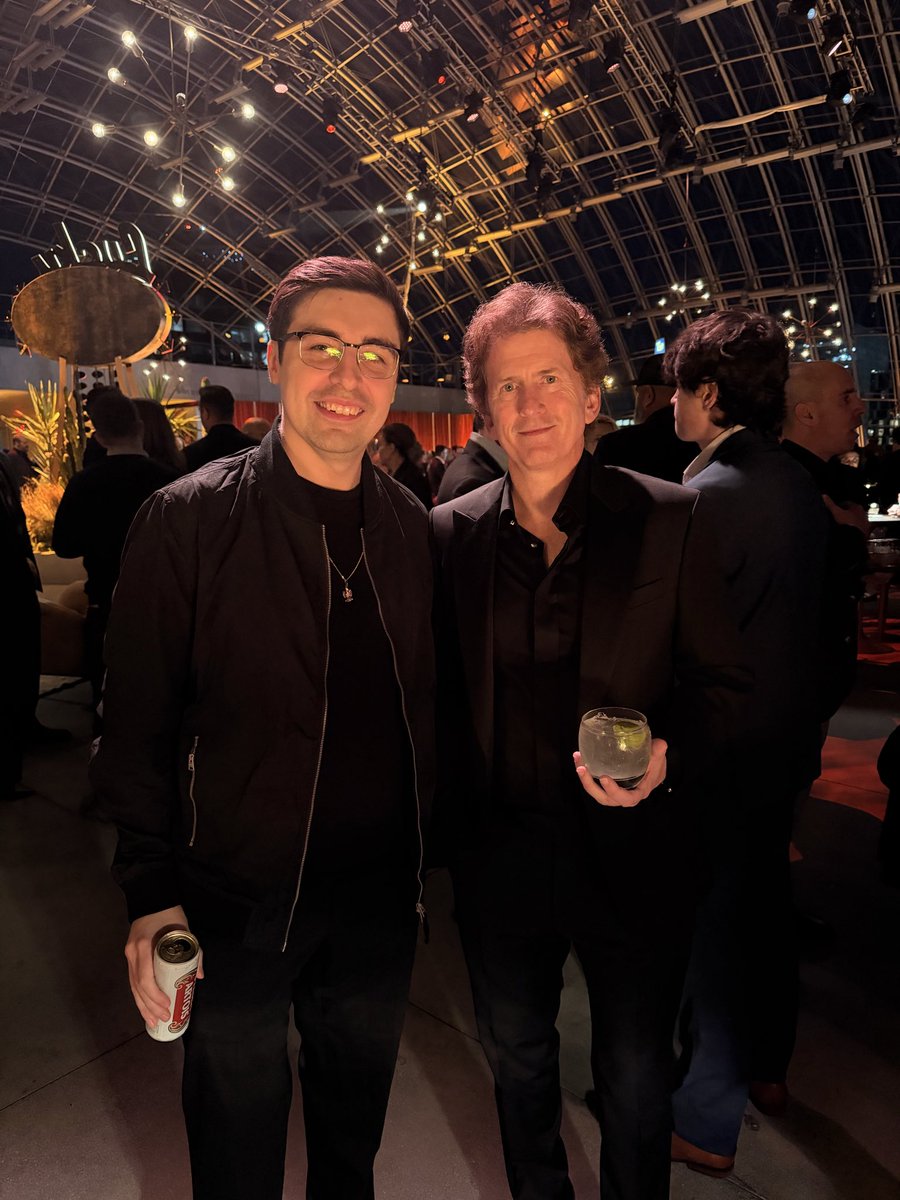 Michael Grzesiek tweet media