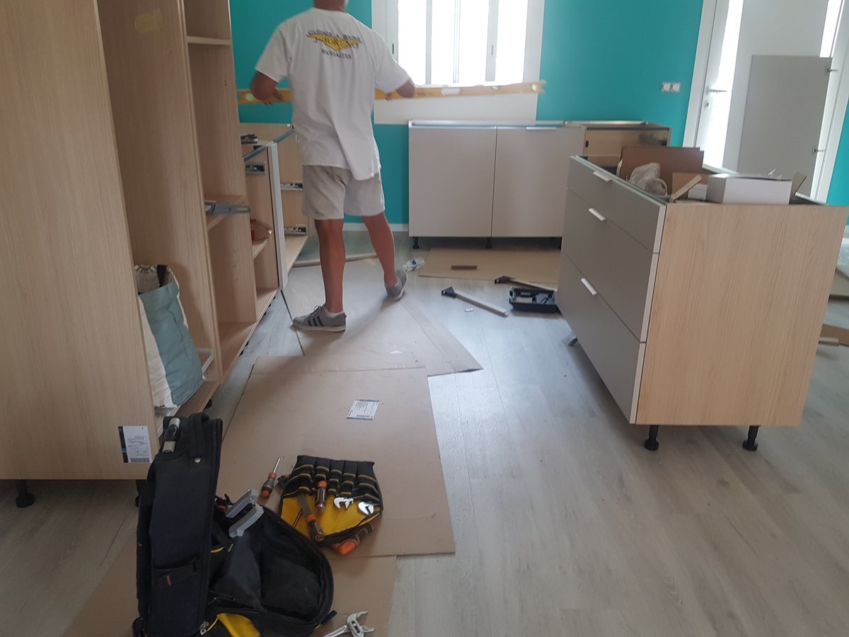 Travail (pagaille) en cours...

Un projet, un interlocuteur, et si vous pensiez à votre confort ?

#cuisines #cuisiniste #rivesaltes #perpignan #habitat #payscatalan #design #decoration #renovation #confort #madein66 #fabricationfrançaise #madeinperpignan