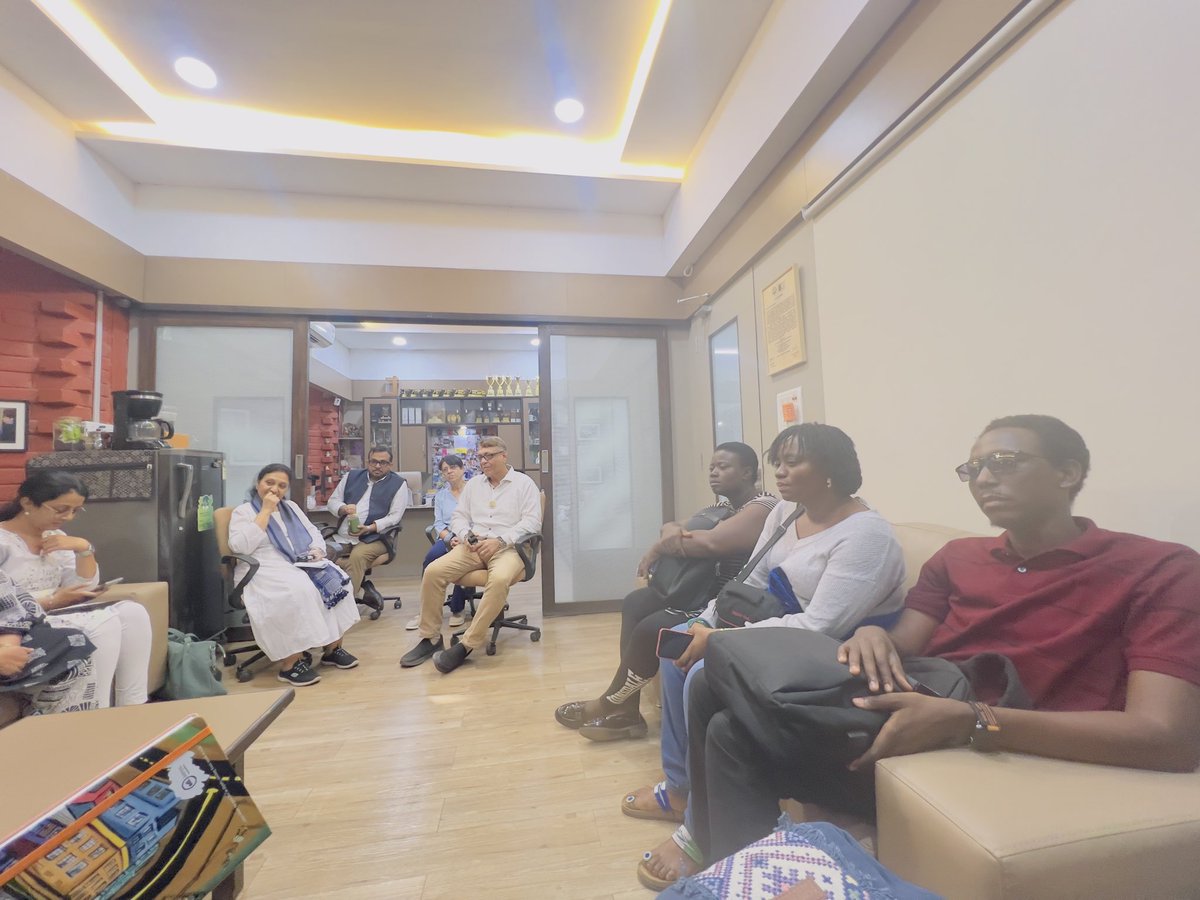 codohsapa tweet media