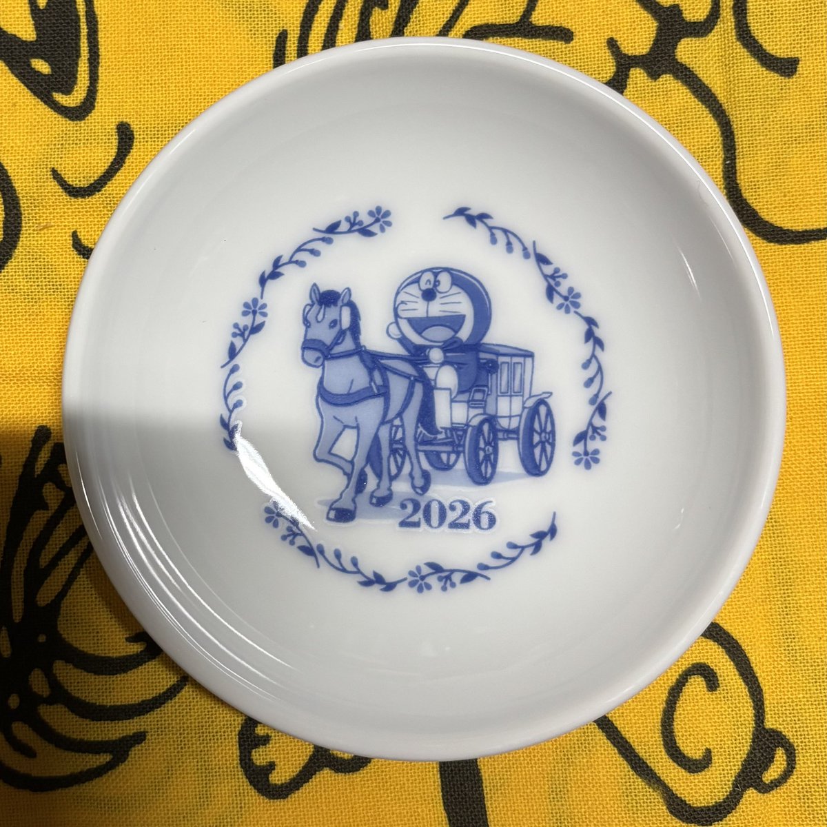 1月号のサライの付録が ドラえもんのミニイヤープレート 午年だからか