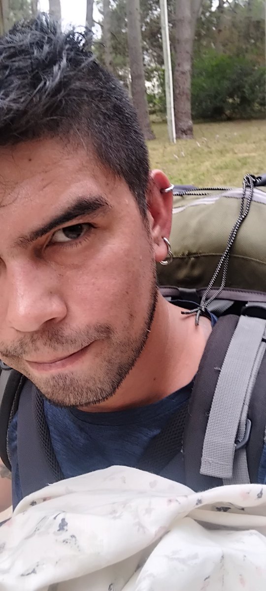 iso_rocker's tweet photo. Una vez más,  pido rendirme,  no soy suficiente https://t.co/Bg0WudFXtm
