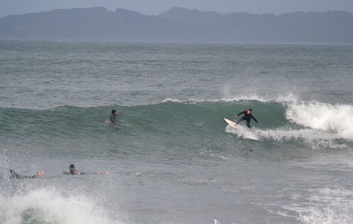 Un giro de Bruno con su Sugarbag 5'7'' Round Tail en el Pico de Patos #surfgalicia #Sugarbag