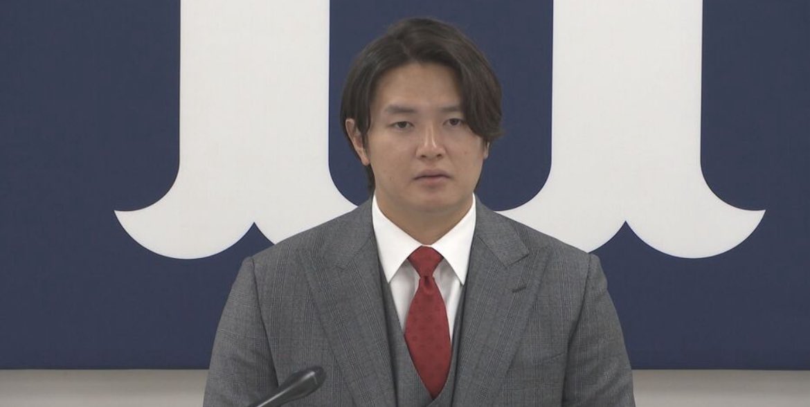 ヤクルポン tweet media