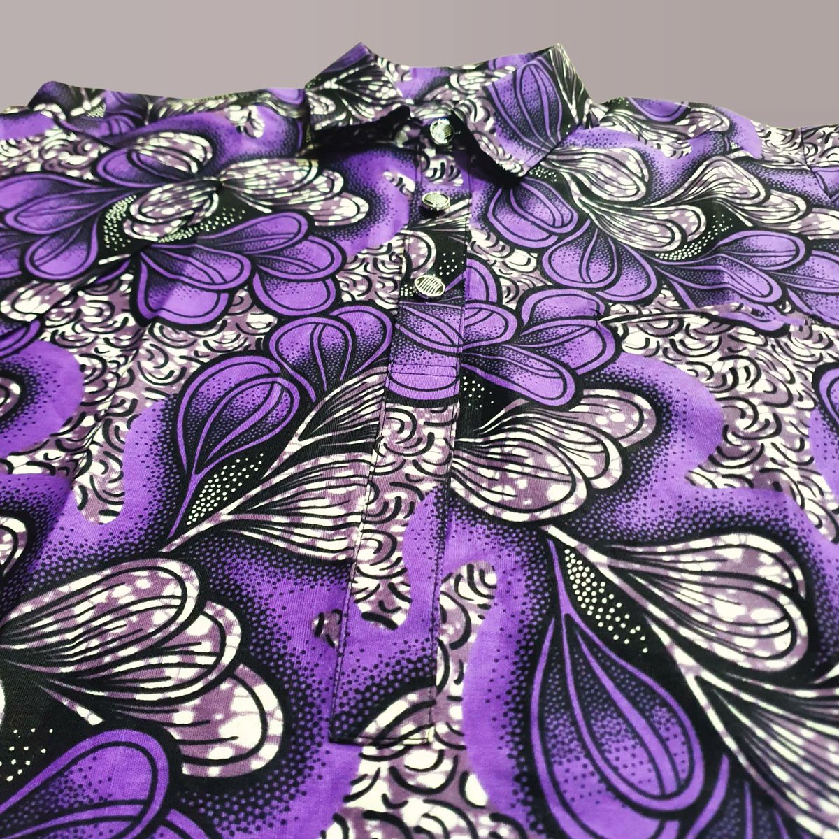 Qollars's tweet image. Qollars Asoebi  Kaftan 🍇

#lookfresh😎