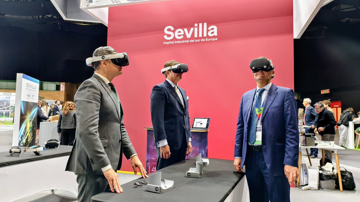 Sevilla presenta en #NISE2025 sus nuevos ‘cuadernos de venta’: una herramienta clave para mostrar la fortaleza de sus 18 parques empresariales y su potencial industrial.

Atractivo fiscal, conexión estratégica y acompañamiento a la inversión a través de <a href="/SevillaOFB/">Sevilla Open For Business</a>.