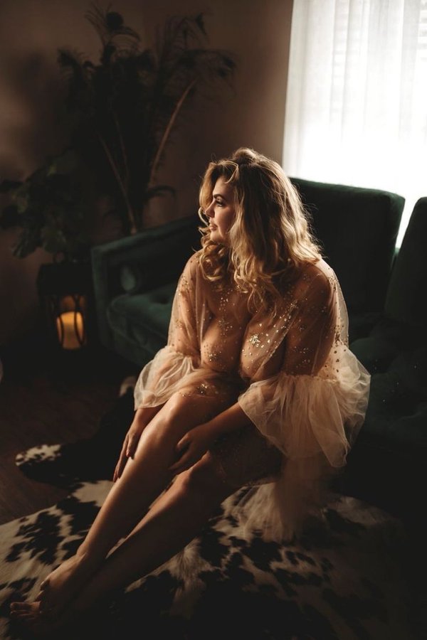 اي السقعه دي حسبي الله ونعم الوكيل ف الستات 🙈