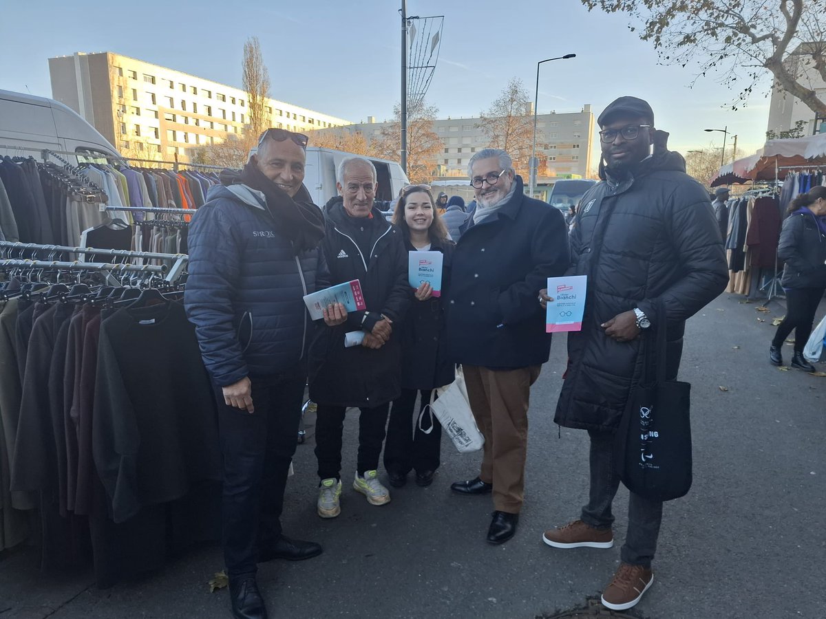 En campagne à la Gauthiere. Rencontre avec les habitants ce matin .