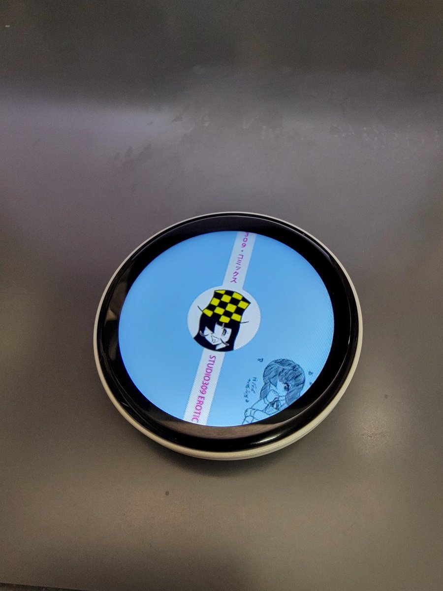 缶バッジ　あきら AliExpressで買ったデジタル缶バッジが速攻届いた。接続が謎でいろいろ