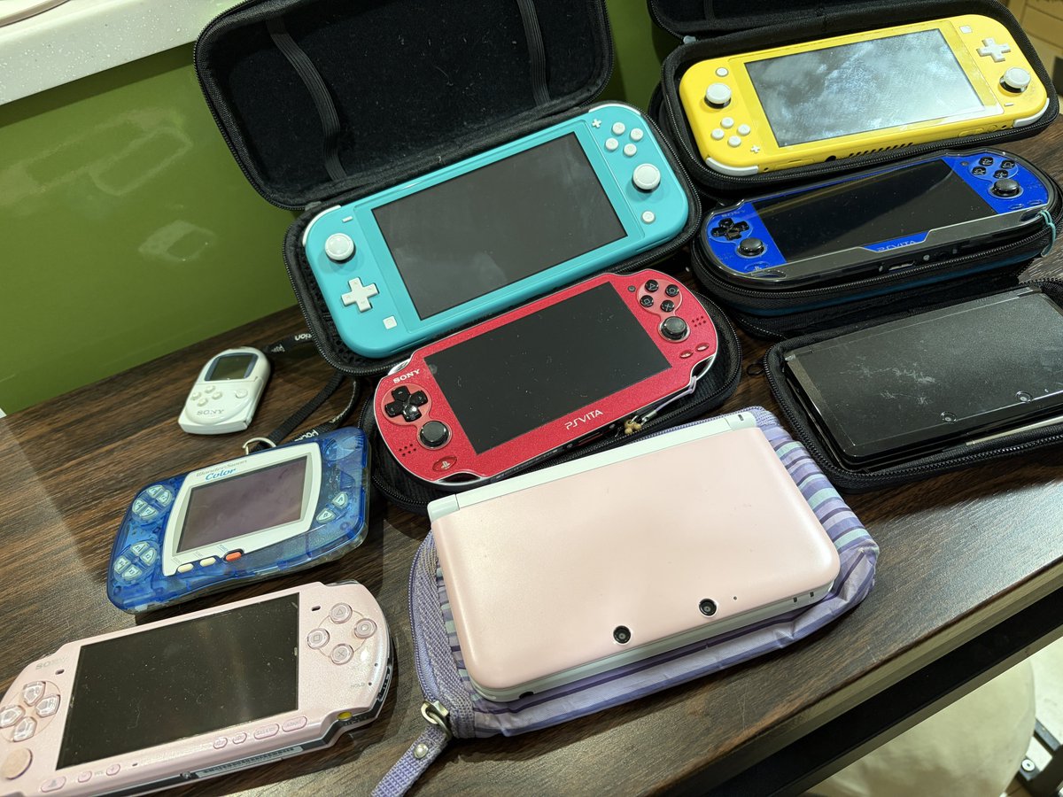 旦那とがんばれゴエモンの話をしていて、ついでなので古いゲーム機の