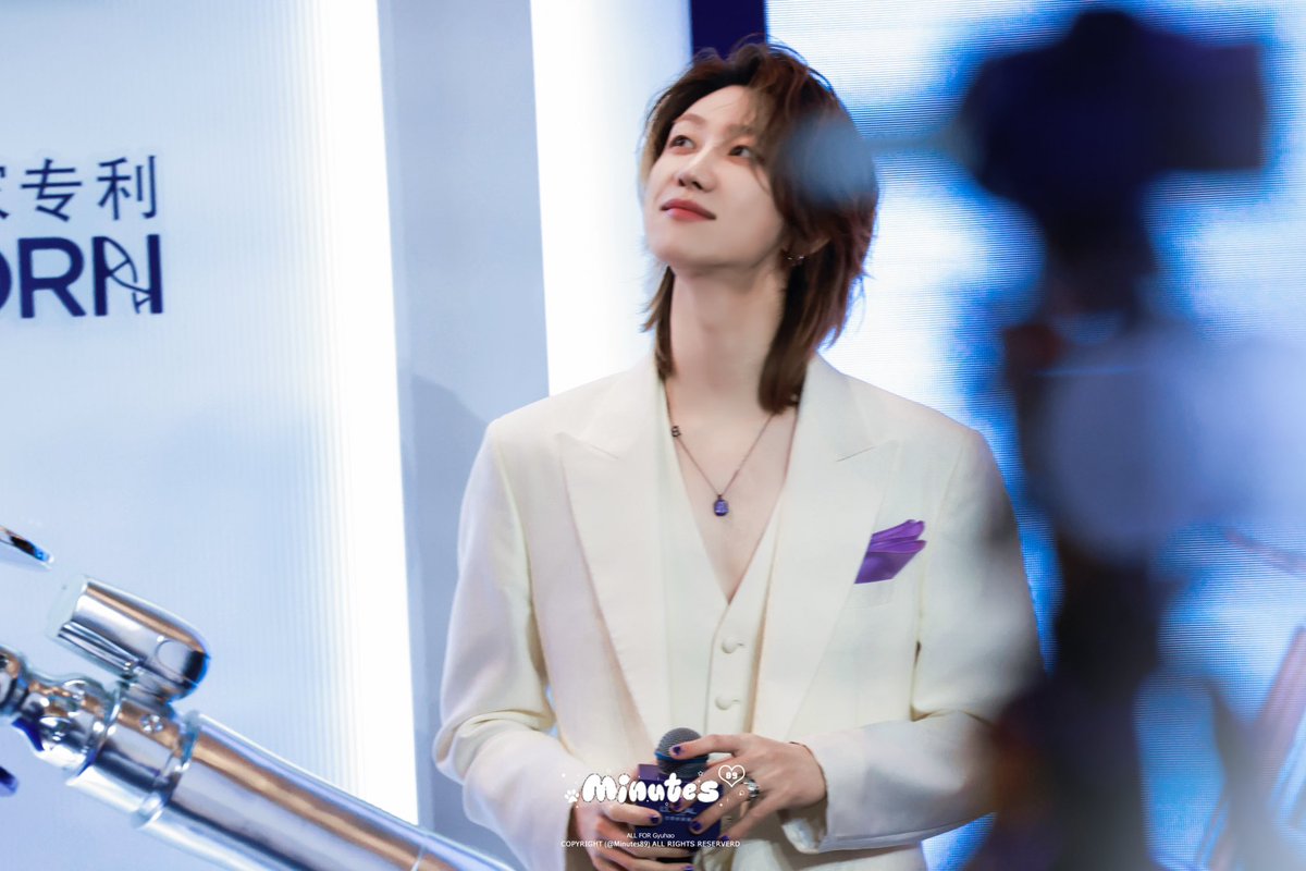 minutes89's tweet photo. 1209 Shanghai_

💐
#세븐틴 #SEVENTEEN 
#디에잇 #THE8 #徐明浩 #ミンハオ https://t.co/tFF3RTOvS0