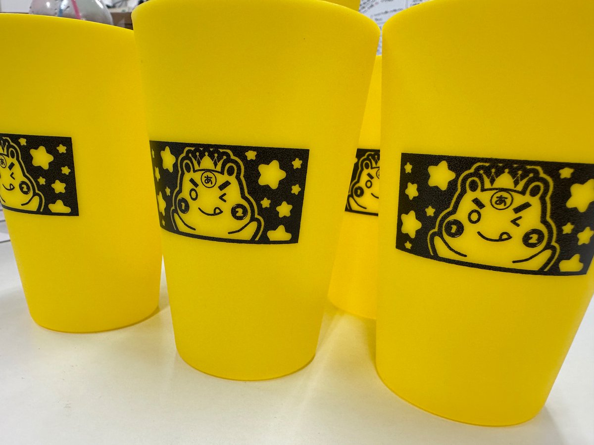 プレオープンまであと4日👀✨ コインコップにたくさんの小銭を入れて、 楽しく遊びましょう！🎉 特に食料品のブースはオススメです👇