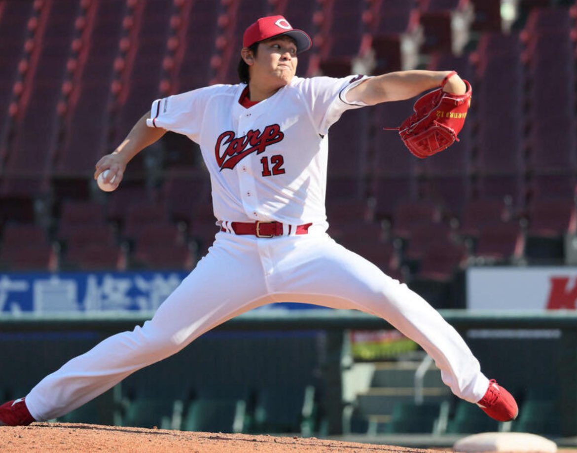 ヤクルポン tweet media