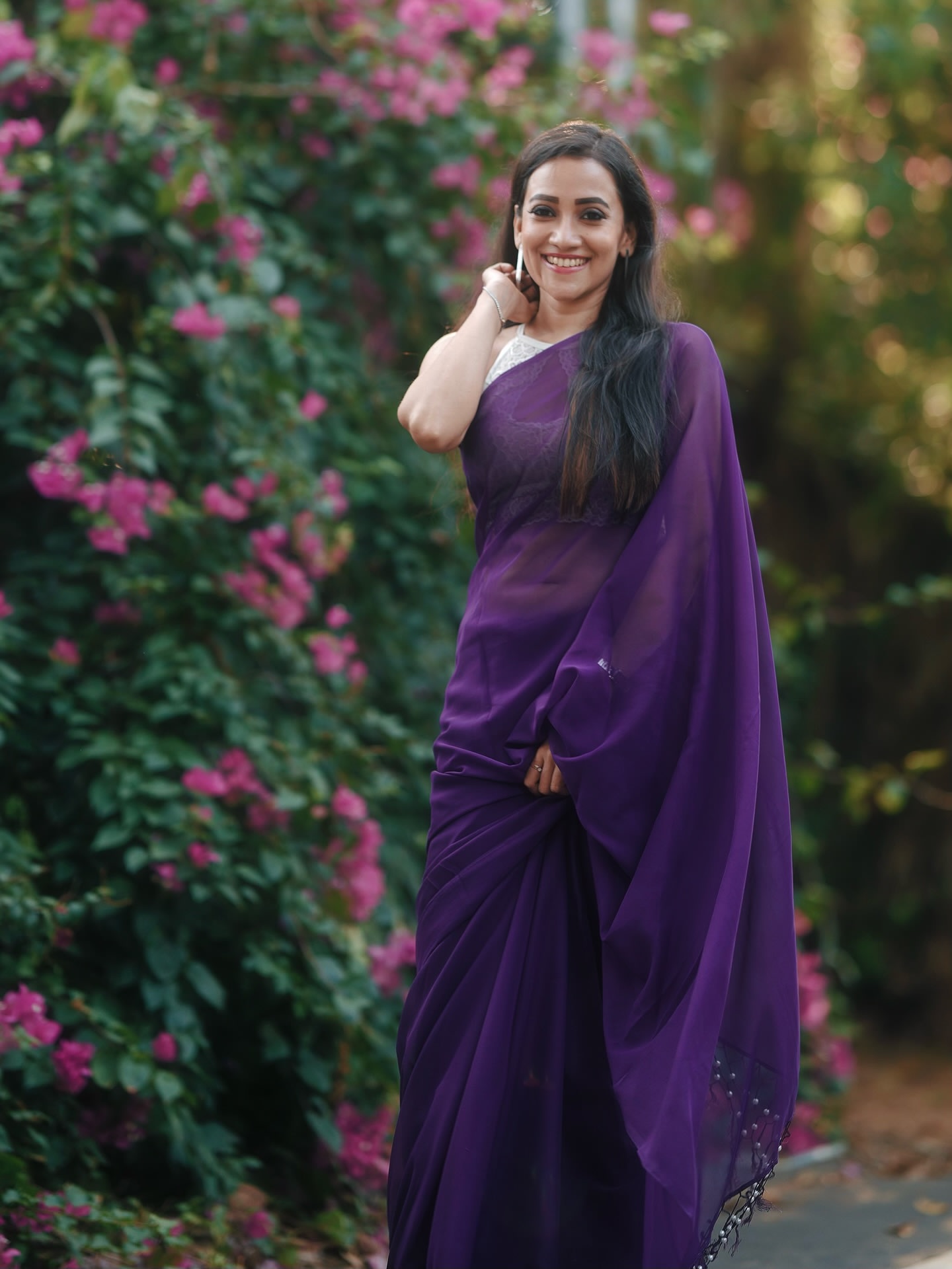 G7u-k-5acAAn0f2?format=jpg&name=large