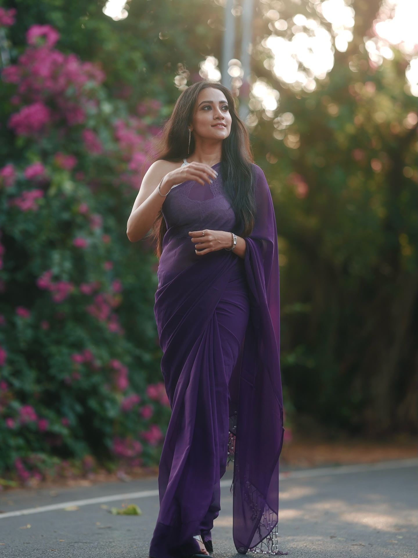 G7u-mQ6agAAuUVY?format=jpg&name=large