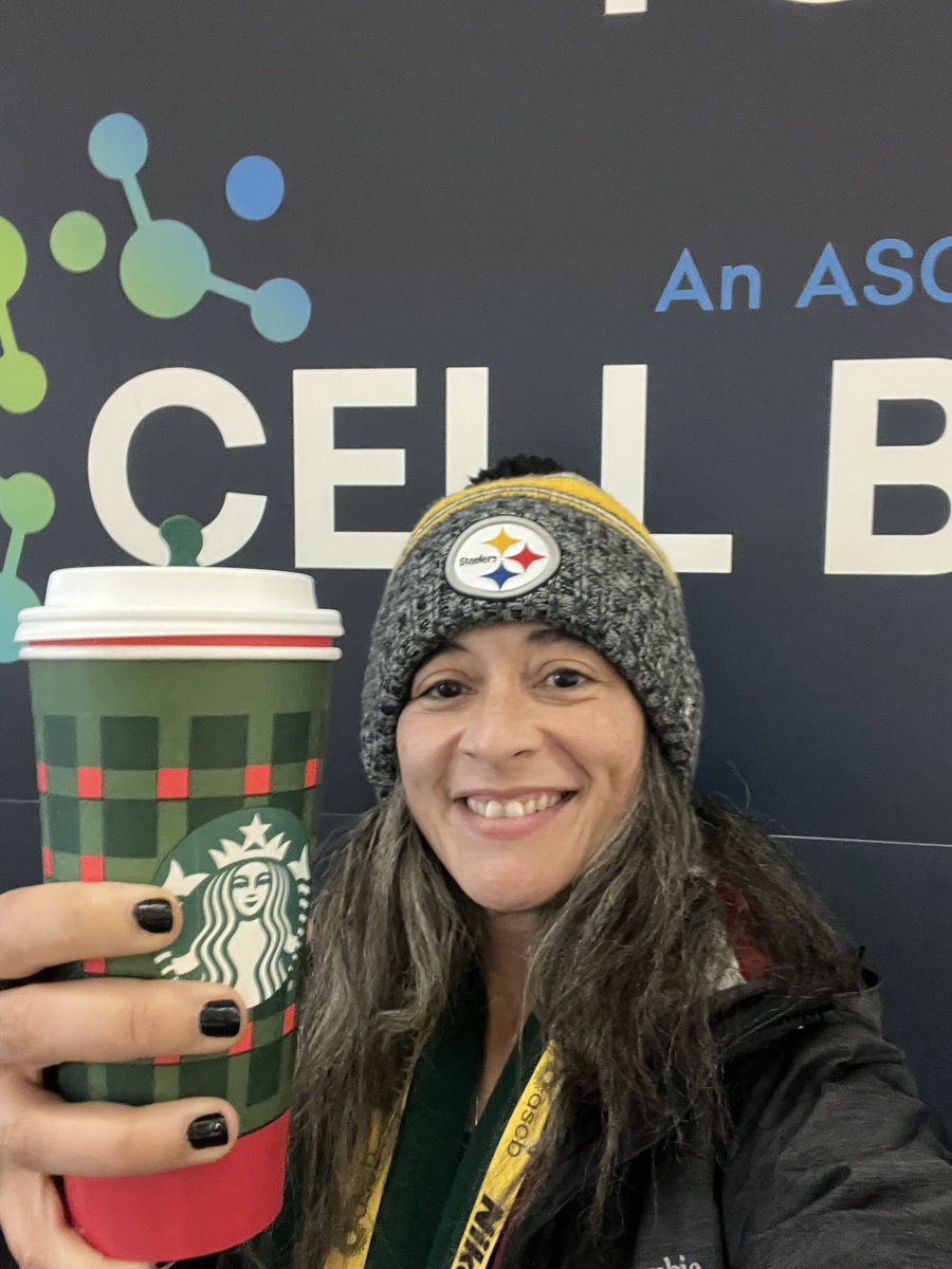 hollyastuart's tweet image. Day 3 of #ASCB 2025 requires a venti sized power up!

Getting ready to inspire scientists one #Foldscope at a time today!

@TeamFoldscope #MagnifyCuriosity