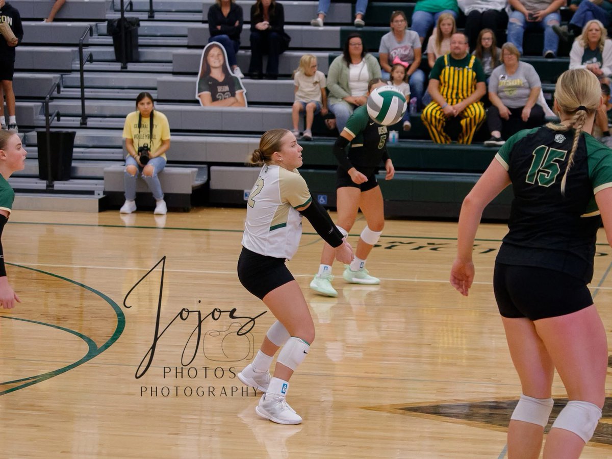 CCHS Volleyball tweet media