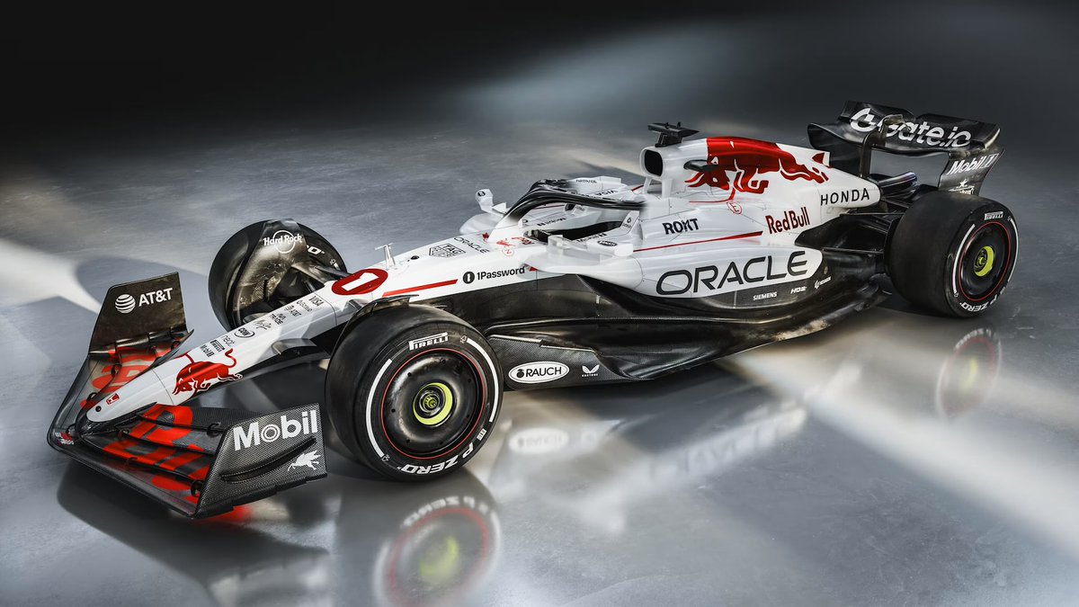 F1JayyUK's tweet image. Hands down the best looking car of the ground effect era.