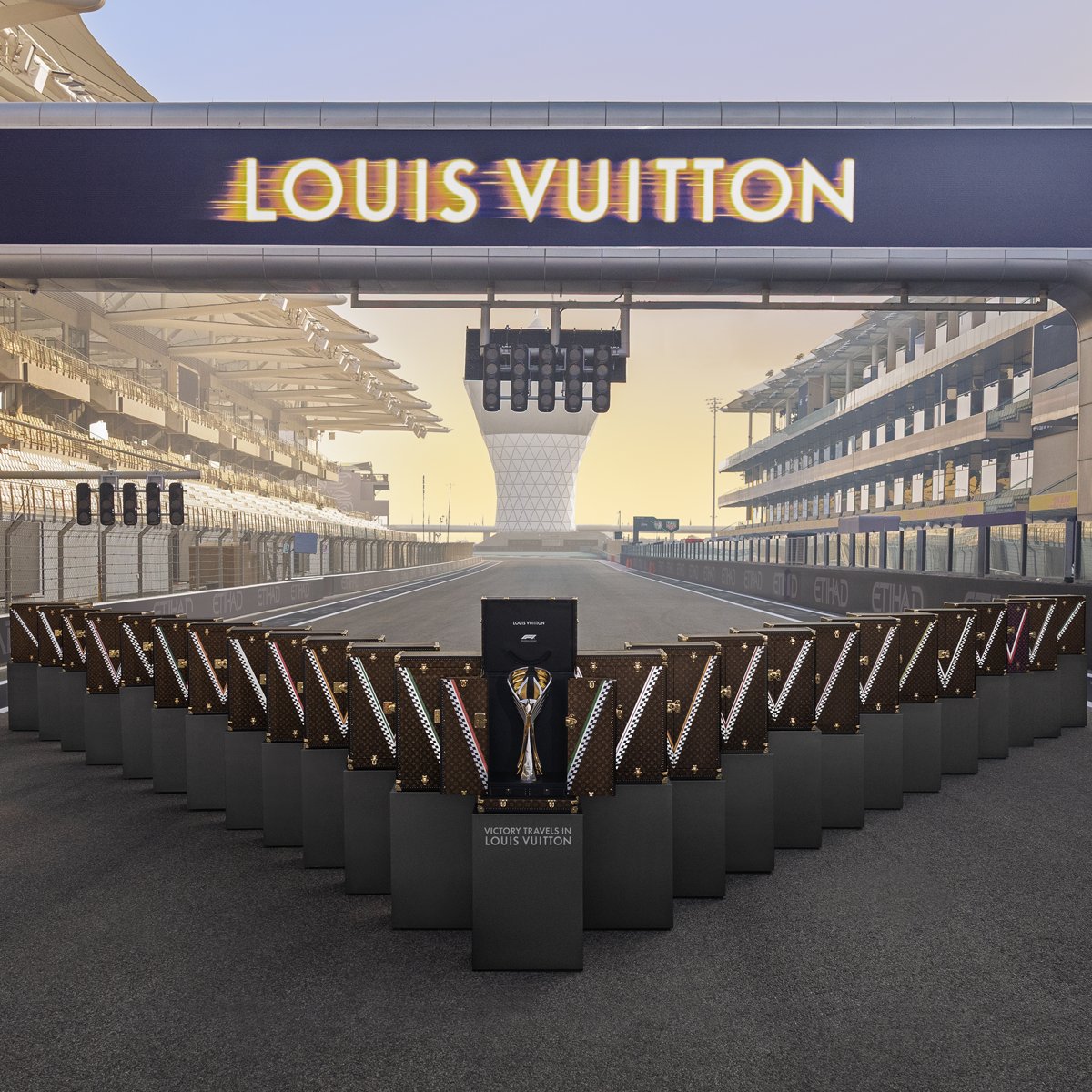 Louis Vuitton Japan (@LouisVuitton_JP) / Highlights / X