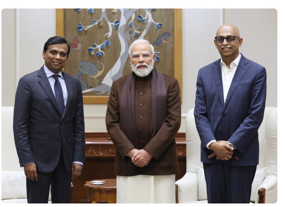 Cognizant's tweet image. Our CEO, @imravikumars along with Rajesh Varrier, Chairman &amp;amp; Managing Director, Cognizant India had the distinct privilege of meeting with the Hon’ble Prime Minister of India, Shri @narendramodi, for an inspiring conversation on accelerating AI adoption and advancing education…