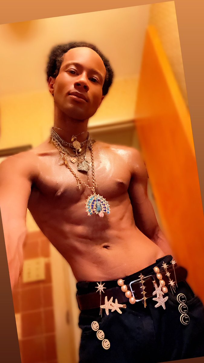 highhormones's tweet photo. A bitch TWINK/outfit out today. 

12/09/2025

BRING IN THE NEW YEAR Already. #HEREADY https://t.co/ZHI3Jzbo0i