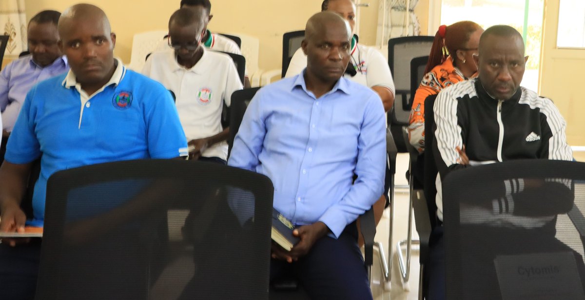 Onpr2018's tweet image. #onprInnovation La réunion ordinaire du conseil des cadres de l'#ONPR s'est tenue le 5/12/2025, animée par son DG, @anastase_jean avec un seul pt à l'agenda du jour: évaluation de la descente sur terrain pour la campagne de recensement des bénéficiaires des prestations de l'ONPR